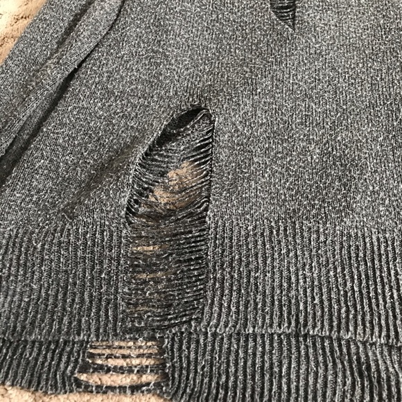 grey distressed sweater - Picture 4 of 4